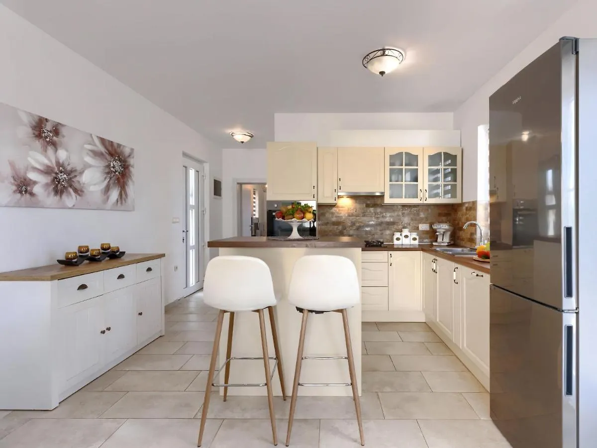 Holiday Home Sabina By Interhome Krnica