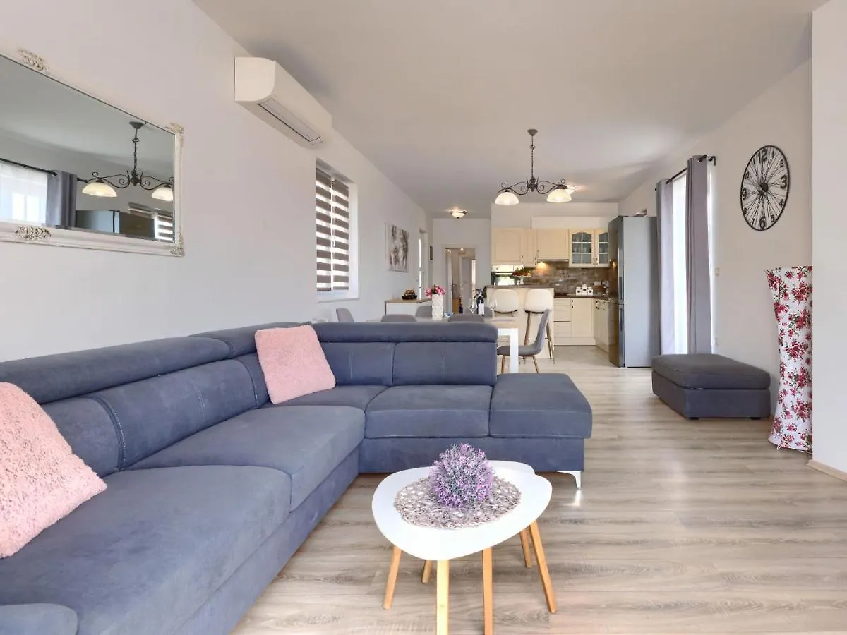 Holiday Home Sabina By Interhome كرينكا